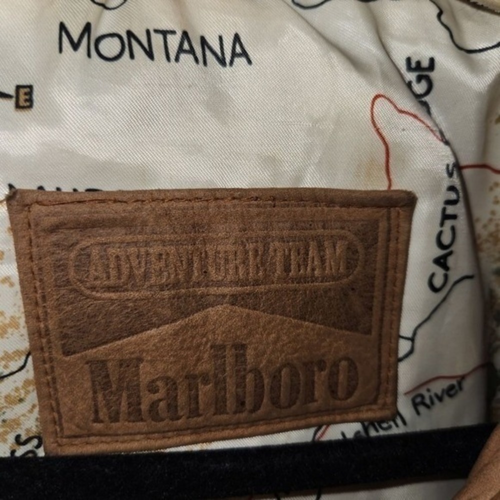 Marlboro Adventure Team Leather Bomber Jacket Map Lined Western Style VTG XL - Picture 16 of 16